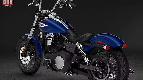 Harley Davidson Street Bob Rear three-quarter Harley Davidson Street Bob Rear three-quarter